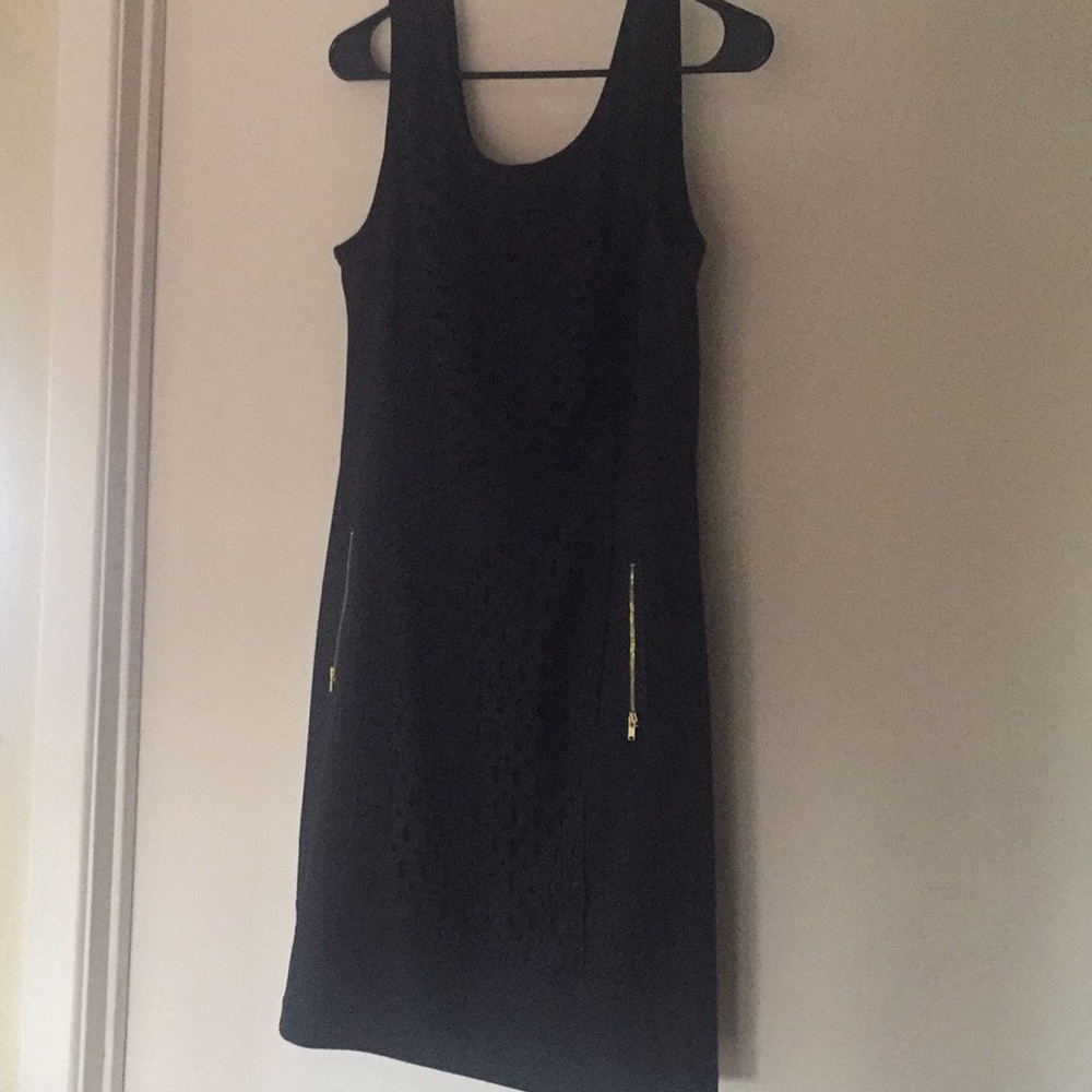 The essential sexy black dress!